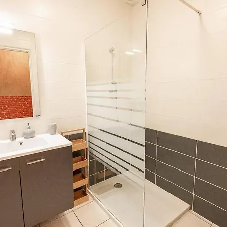 Maison Chez Mariebel - 20 Pers Avec Piscine Jacuzzi Sauna بيت للعطل